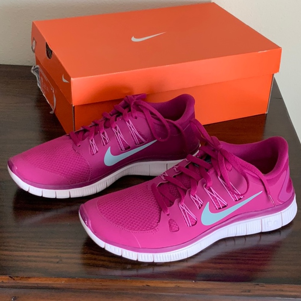 Nike Free 5.0+, Bright Magenta Pink, Size 10